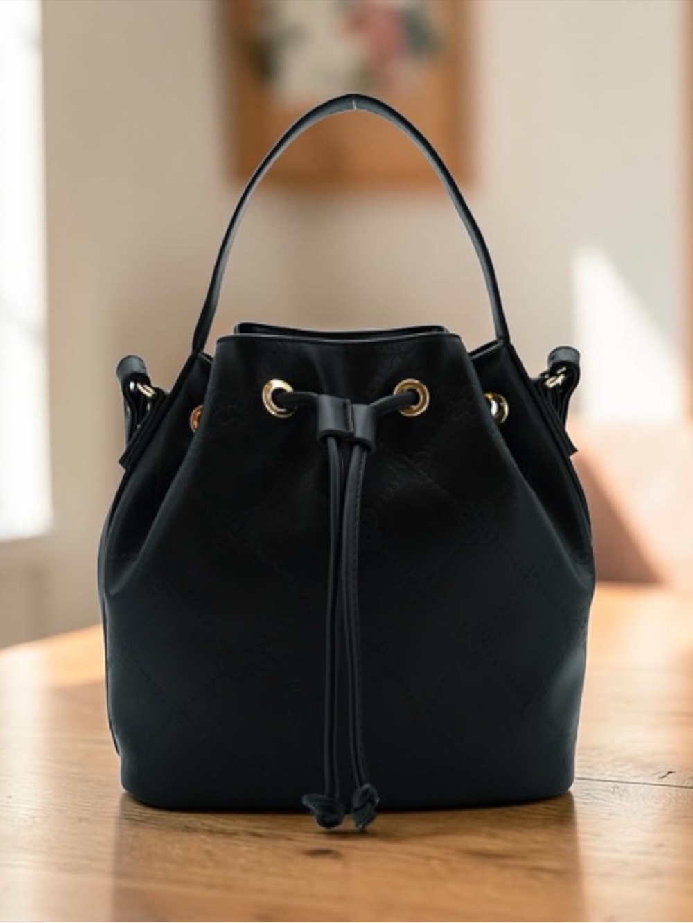 MIRAGE NWT Bucket Top Handle Crossbody Bag